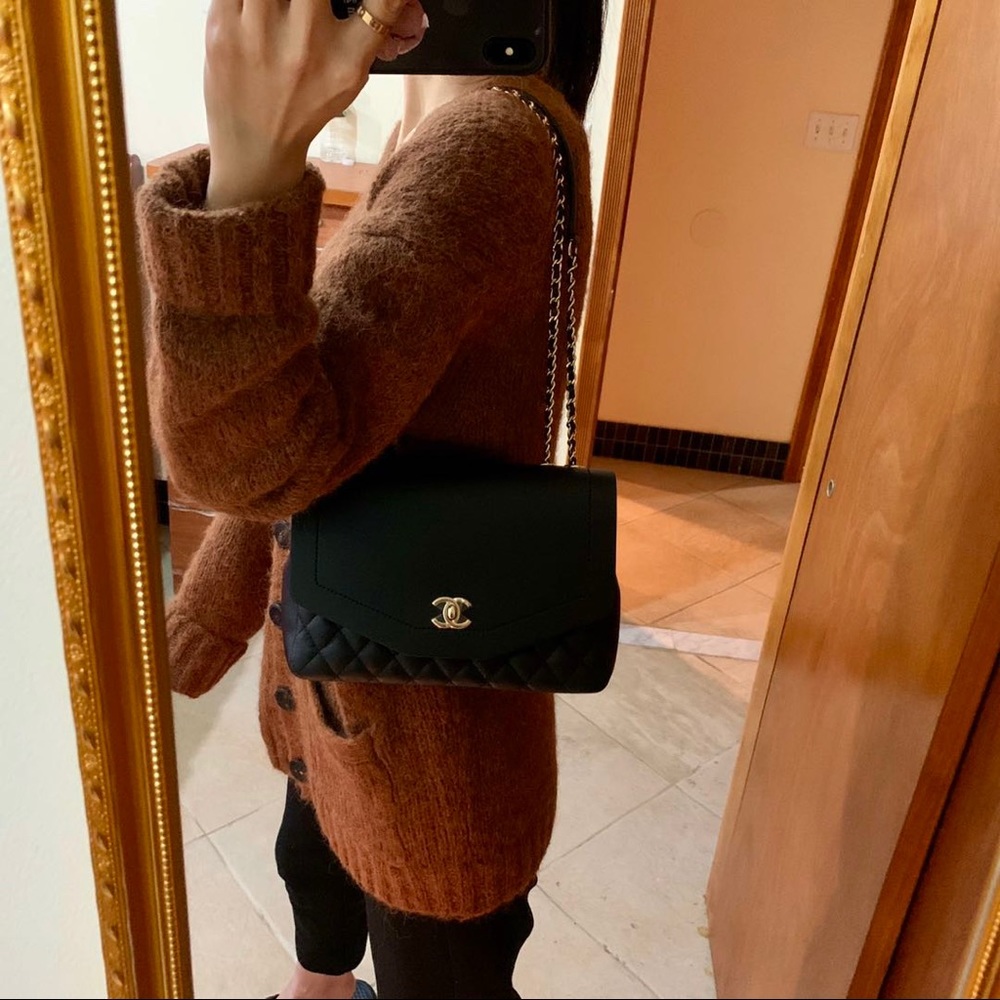 Cbanel shoulder bag